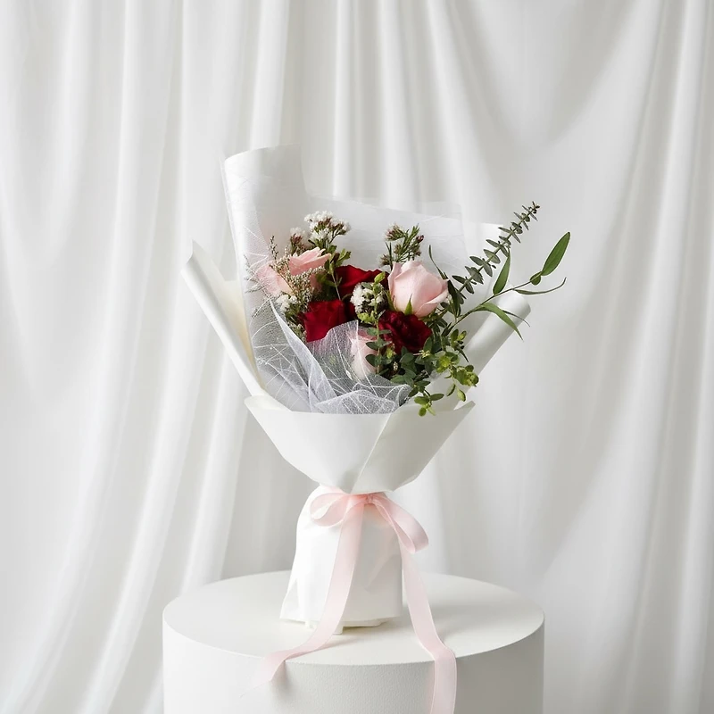 Chelsea Bouquet - Fresh Flowers