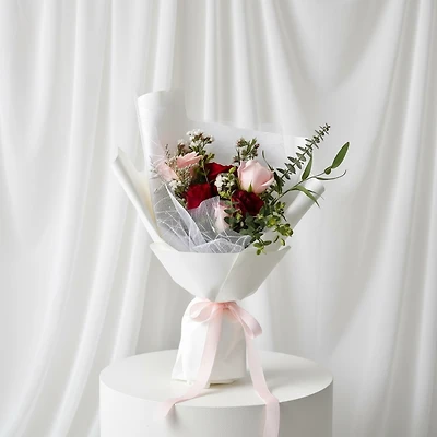 Chelsea Bouquet - Fresh Flowers