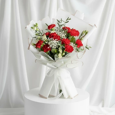 Shimmering in Red Bouquet - Fresh Flowers