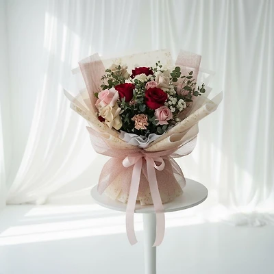 Classic Love - Fresh Flowers