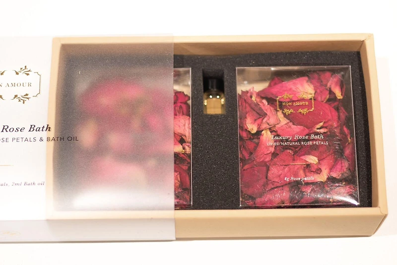 Luxury Rose Bath Petals