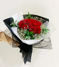 Forbidden Lust 1 Dozen - Fresh Flowers
