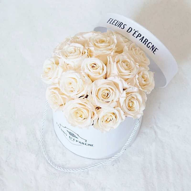 Prestige Rose Bucket - Small