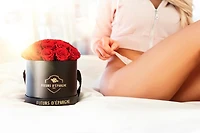 Romance Red Classic Rose Bucket