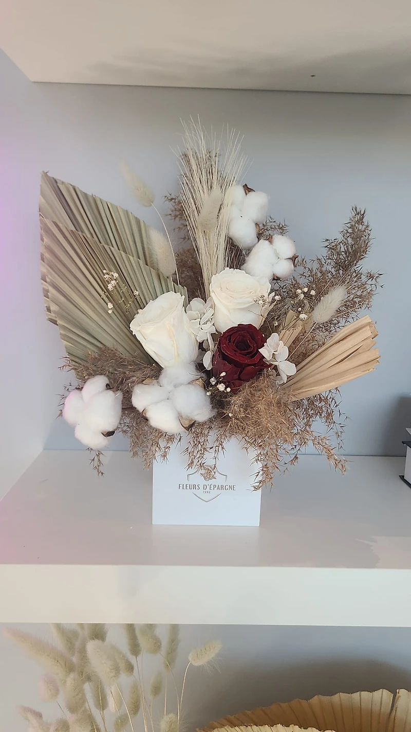 Small Box - Preserved & Dry Arrangement