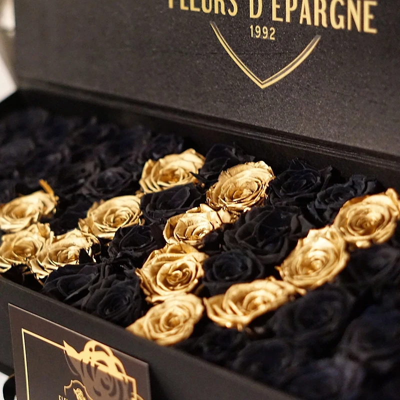 Grande Custom Box - 66+ Roses