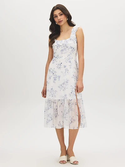 Robe mi-longu en mousseline à fleurs et volants
