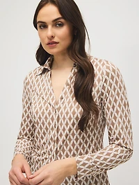Blouse boutonnée à imprimé géométrique et col polo