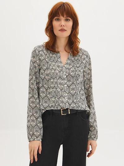 Printed Pintuck Blouse