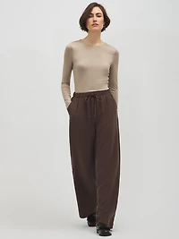 Pantalon à jambe large en sergé