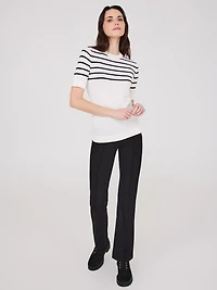Pantalon à jambes évasées avec pinces sur le devant