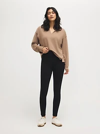 Pantalon à jambe ajustée et couture sur le devant