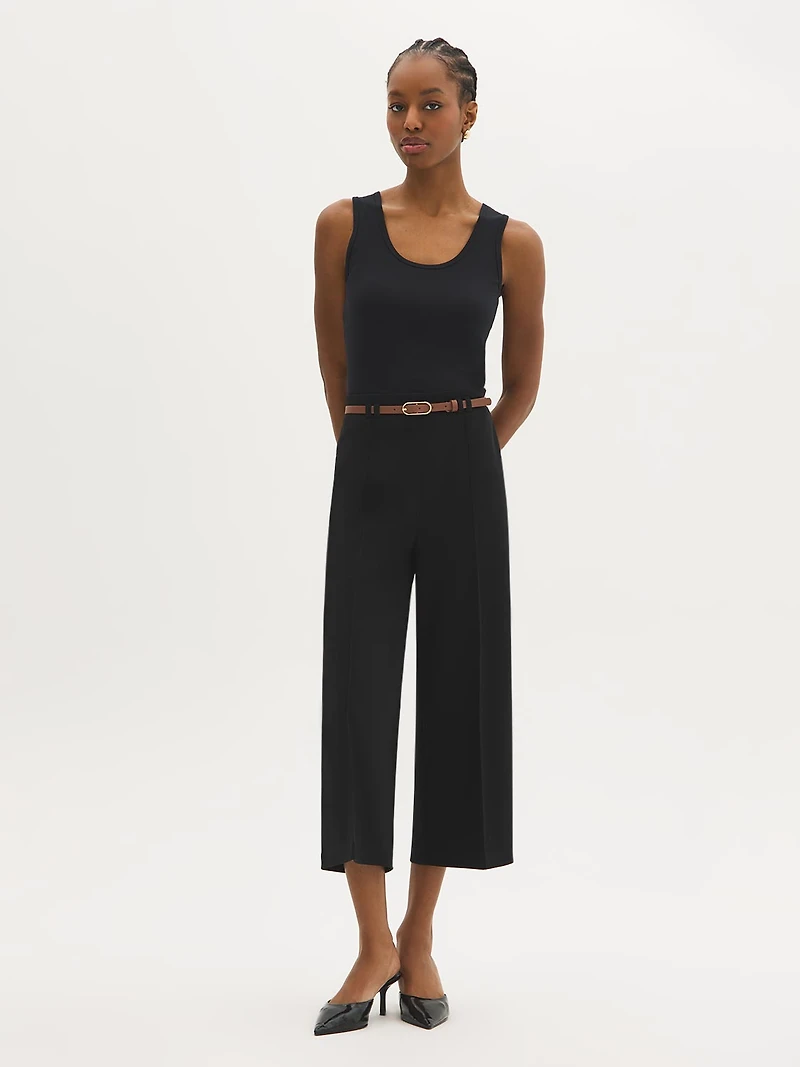 Pantalon gaucho en tissu crêpe avec ceinture