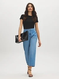 Mid-Rise Cropped Jeans