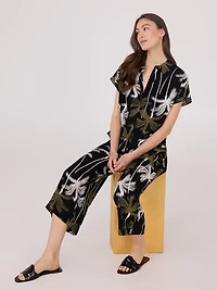 Pantalon gaucho à jambe large et imprimé tropical
