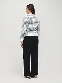 Blazer en tricot bouclé sans col et ceinturé