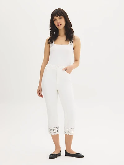 Jean capri en mélange de coton à ourlet ajouré