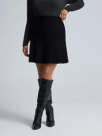 Sweater Knit Pleated Skirt