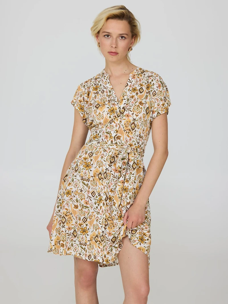 Robe texturée et boutonnée à imprimé floral