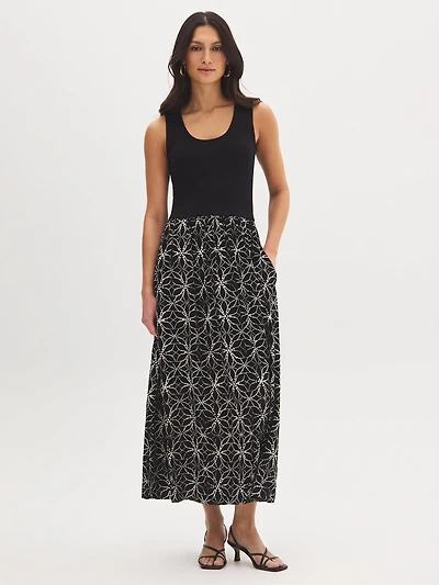 Robe mi-longue à col rond et imprimé géométrique