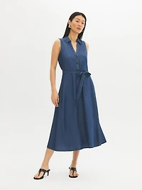 Robe chemise mi-longue sans manches en denim