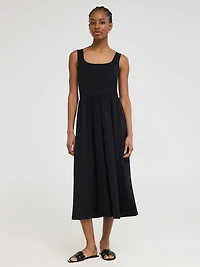 Thick Spaghetti Strap Midi Dress With Pockets