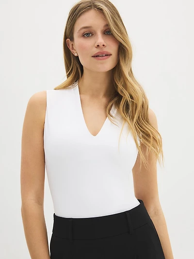 Camisole à double épaisseur et col en V plongeant