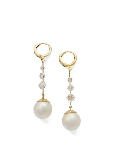 Boucles doreilles huggie avec chaîne et perle pendante