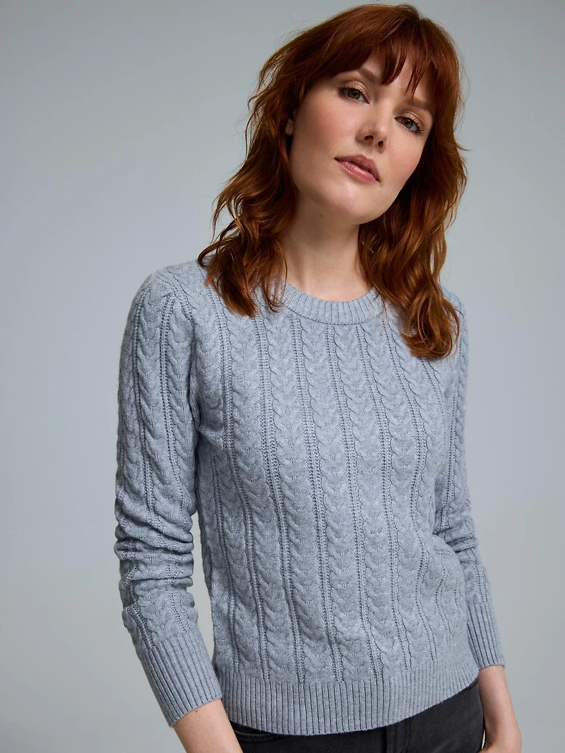 Crew Neck Cable Knit Sweater