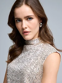 Haut en maille à paillettes et col cheminée