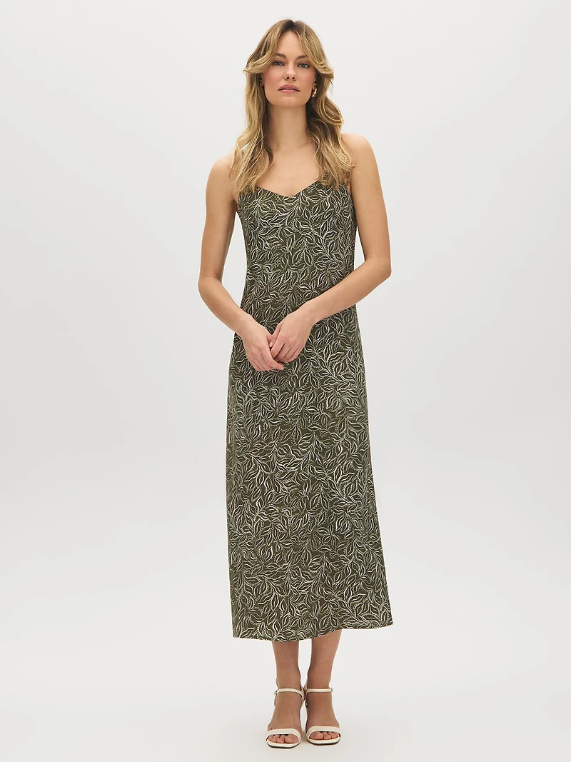 Robe nuisette mi-longue à imprimé de feuilles