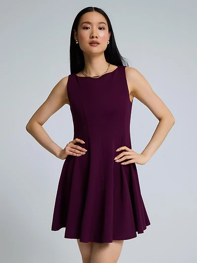 Mini-robe sans manches