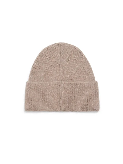 Tuque en tricot pelucheux