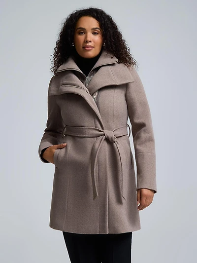 Manteau en fausse laine à double col
