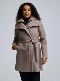 Manteau en fausse laine à double col
