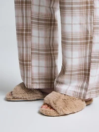 Pantoufles en fausse fourrure