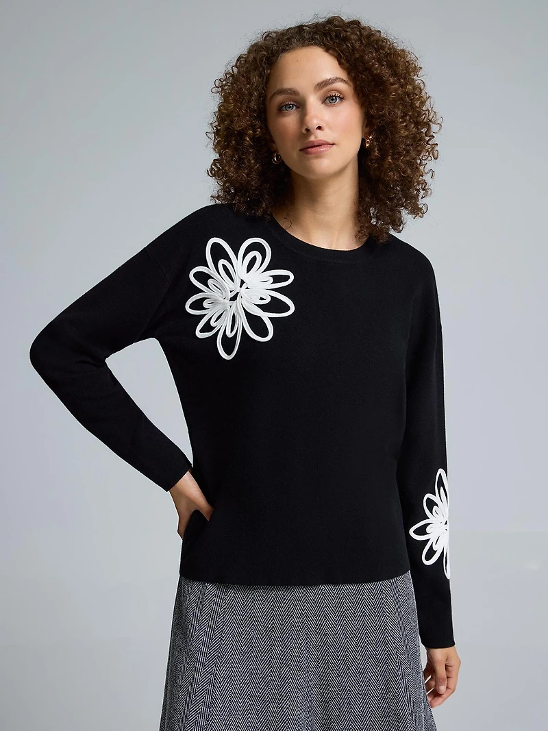 Contrast Floral Soutache Pullover Sweater