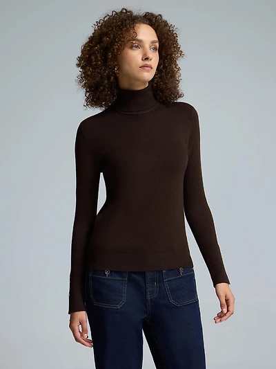 Chandail en maille côtelée à col roulé