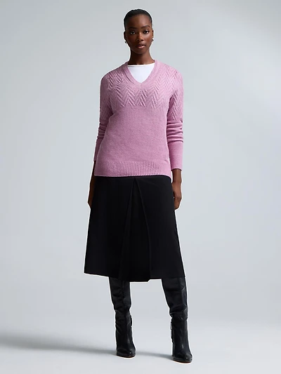 Chandail métallisé à col en V