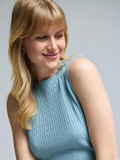 Cable Knit Sleeveless Sweater