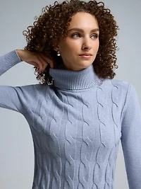 Chandail à col roulé torsadé sur le devant