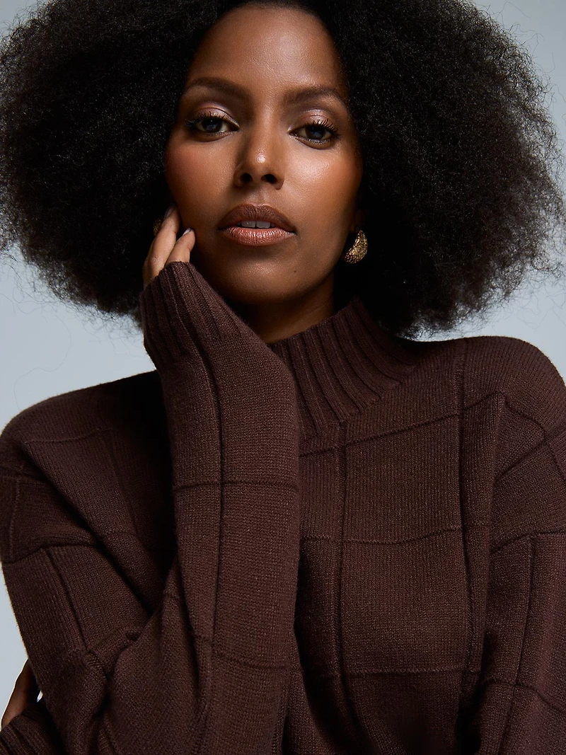 Square Pattern Mock Neck Sweater