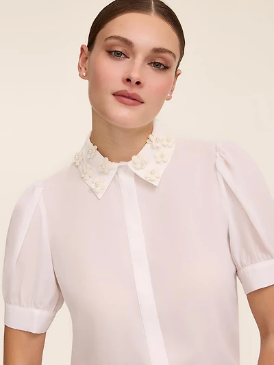 Short Sleeve Blouse With Floral Appliqués