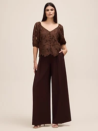 Haut fleuri brodé