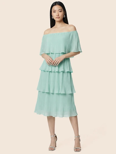 Off-The-Shoulder Pleated Tiered Dress