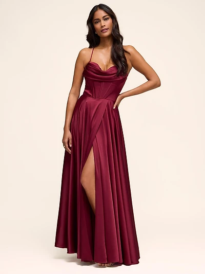 Robe bustier en satin