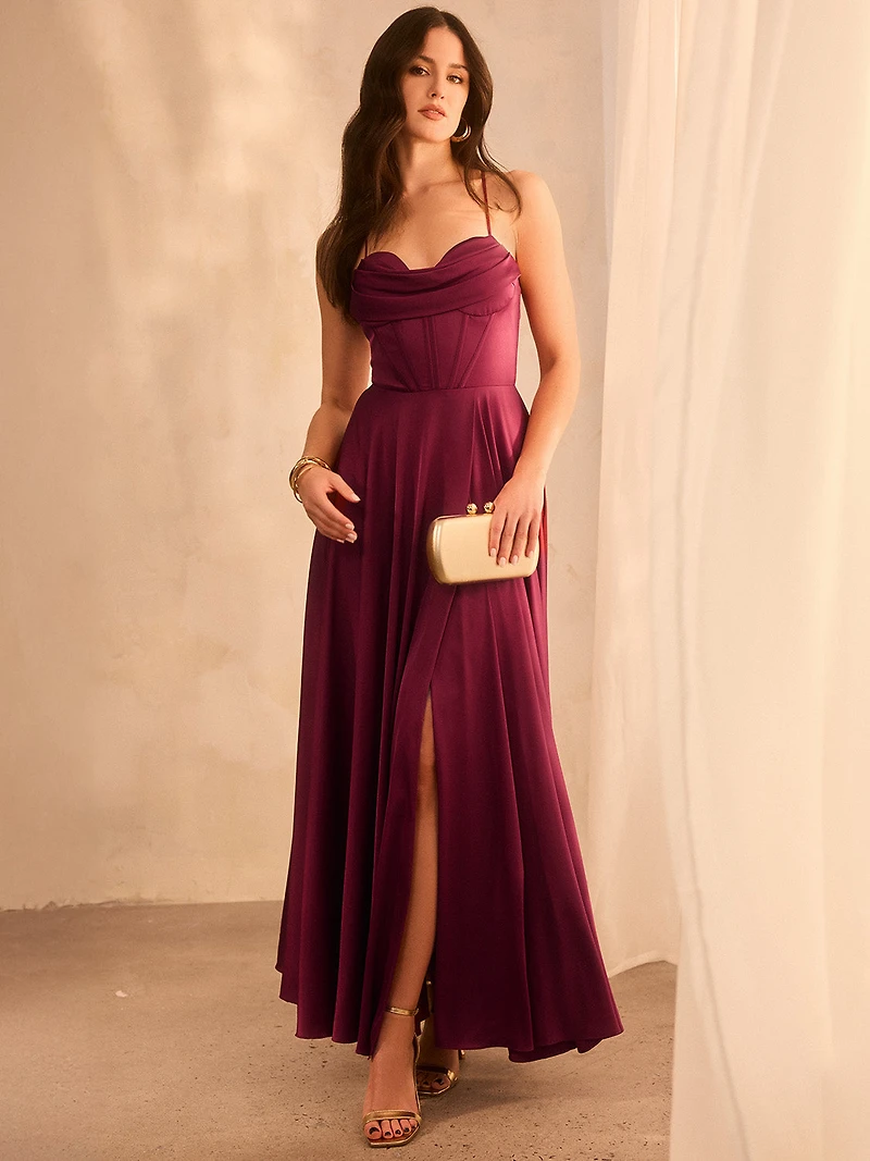 Robe bustier en satin