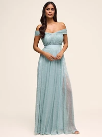 Robe métallique à épaules dénudées