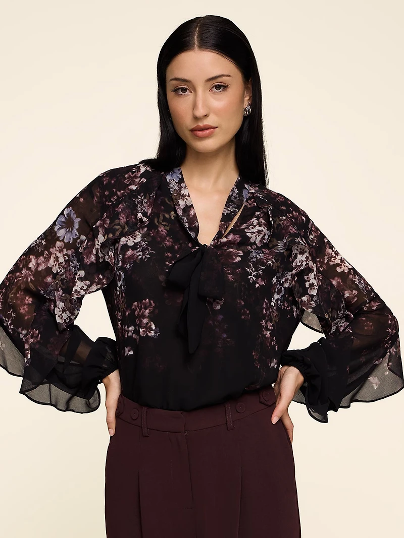 Blouse fleurie à manches longues