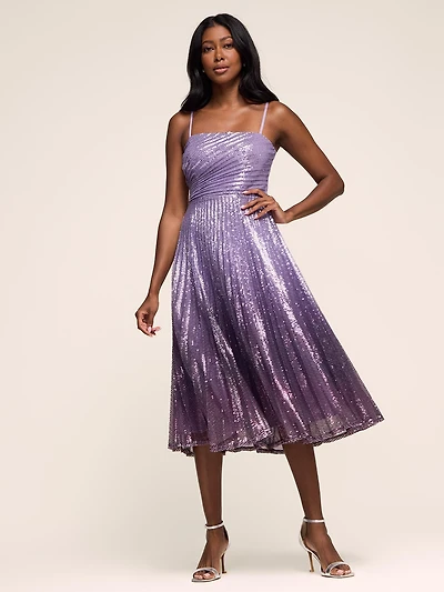 Robe ajustée et évasée mi-longue à paillettes effet ombré
